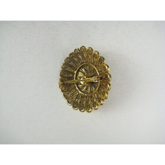 Vintage 1950 Goldtone Filigree Flower Brooch Faux Pearl Rhinestones - Picture 5 of 5